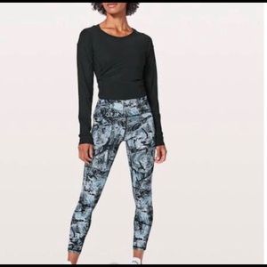 Lululemon train times legging